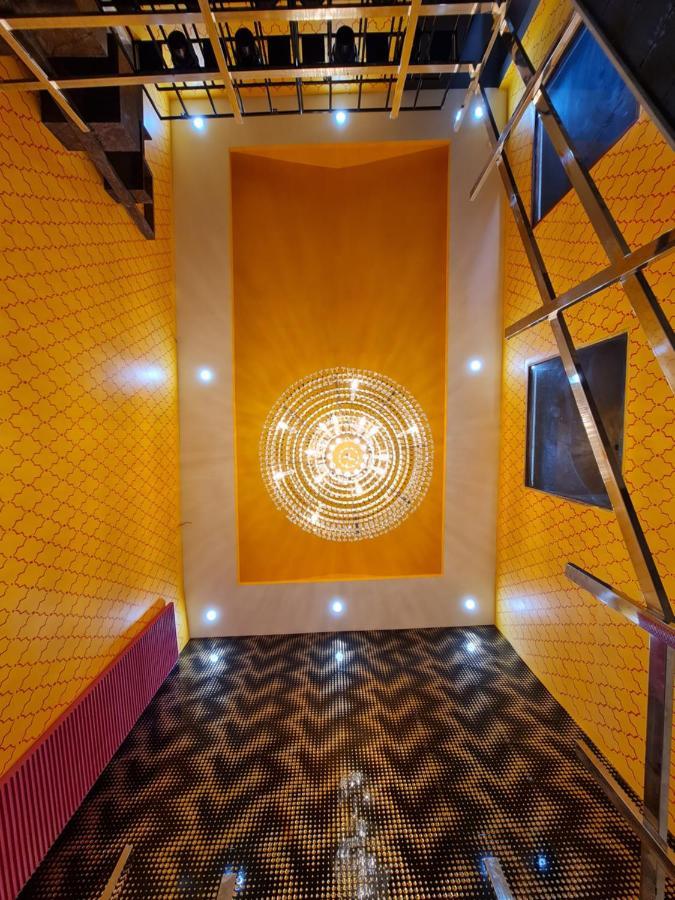 Hotel Aurelia Pearl Патна Екстериор снимка