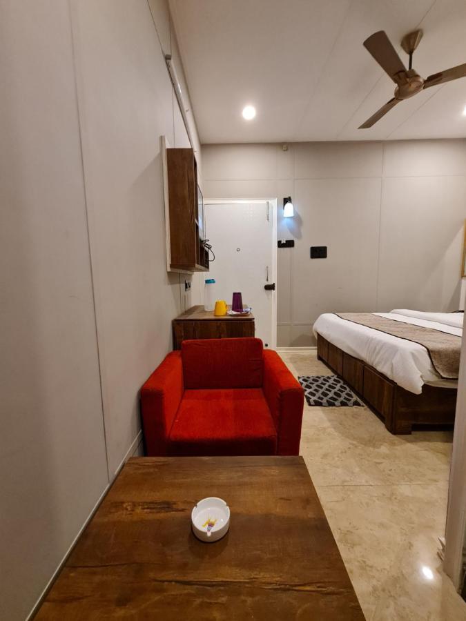 Hotel Aurelia Pearl Патна Екстериор снимка